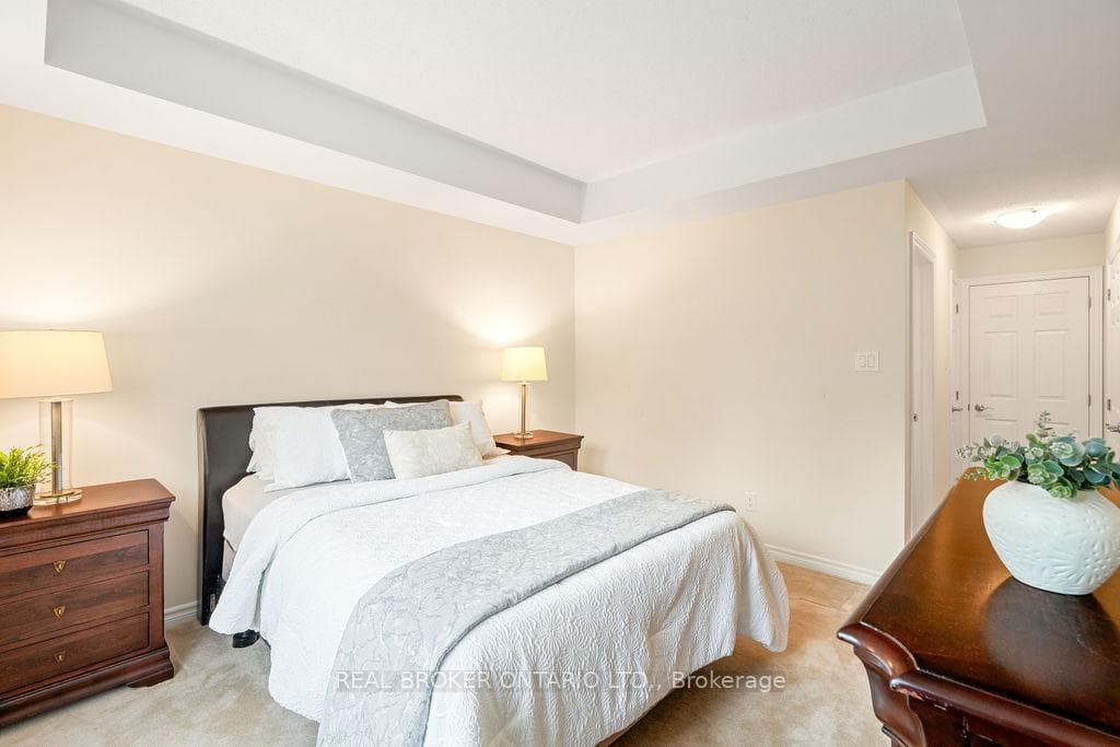 52 Magnolia Way Unit 102 photo 24