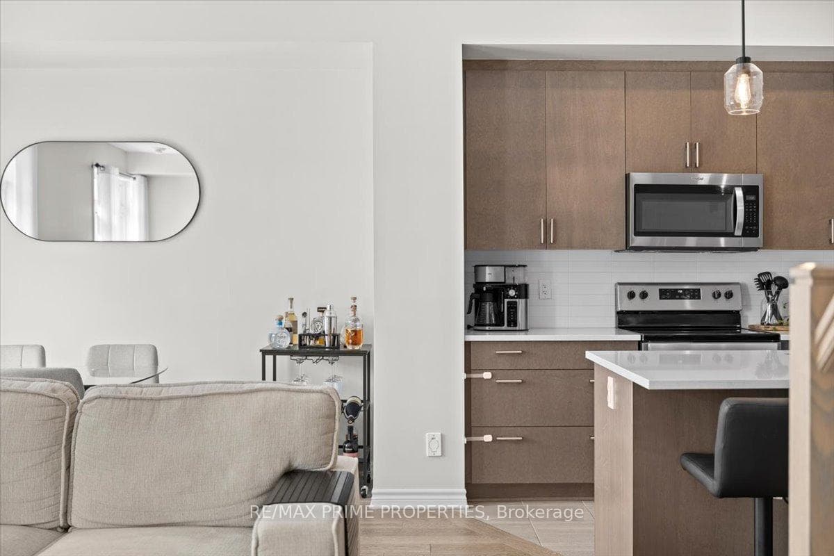 274 Pastel Way photo 15