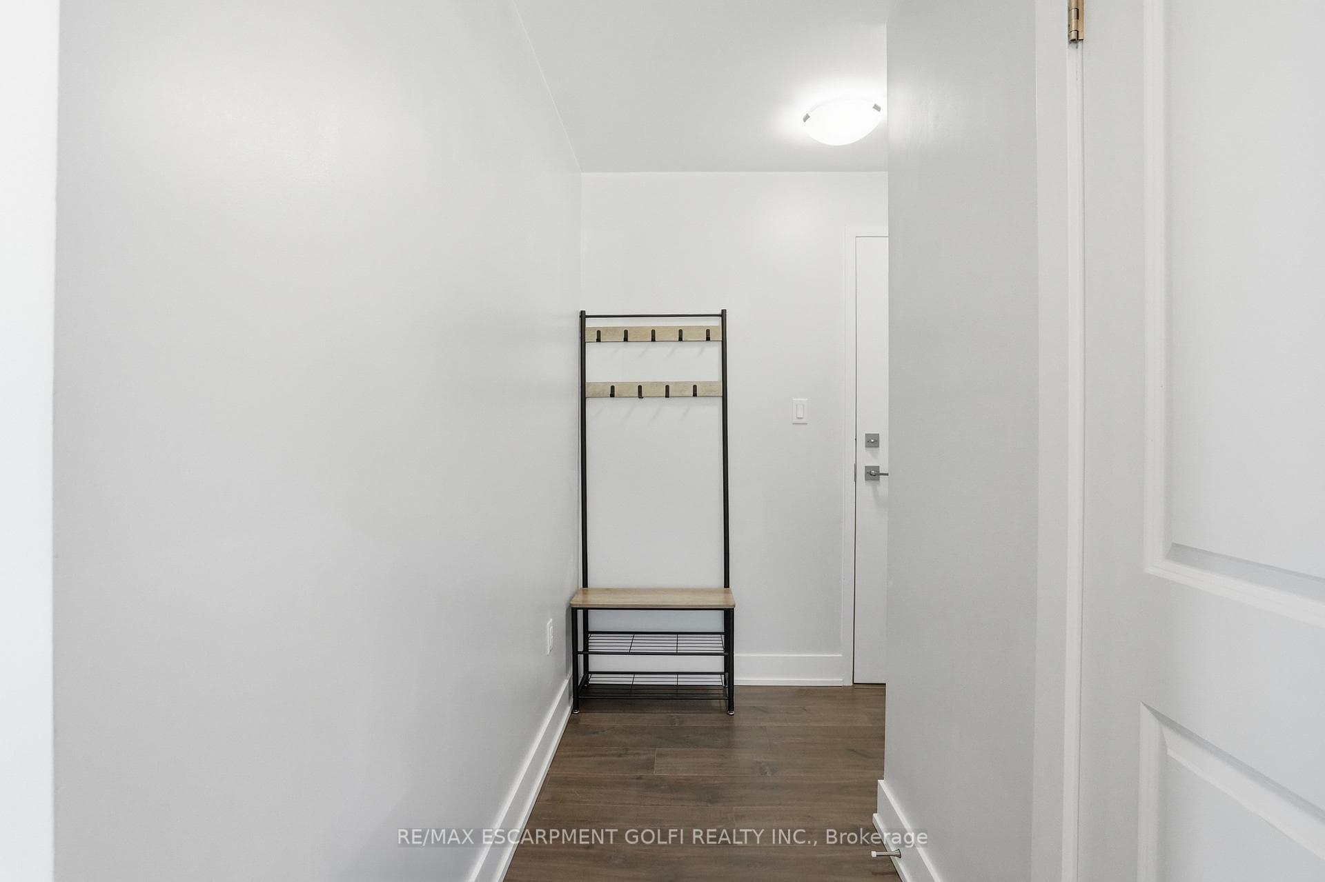 101 SHOREVIEW Place Unit 129 photo 19