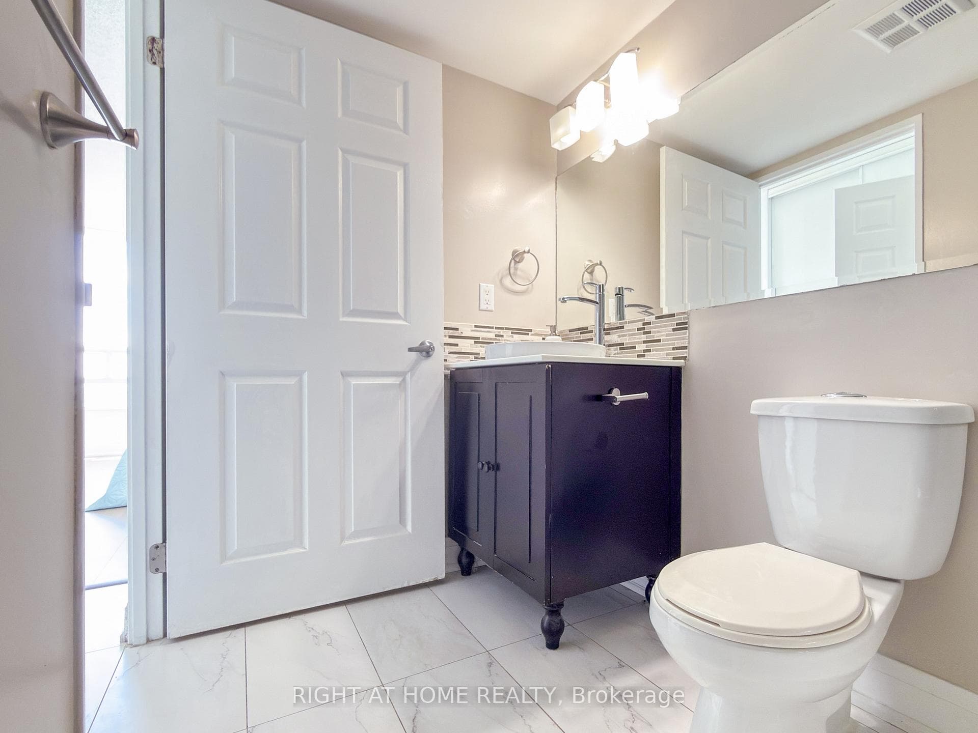 50 Kingsbridge Garden Circle Unit 1408 photo 27