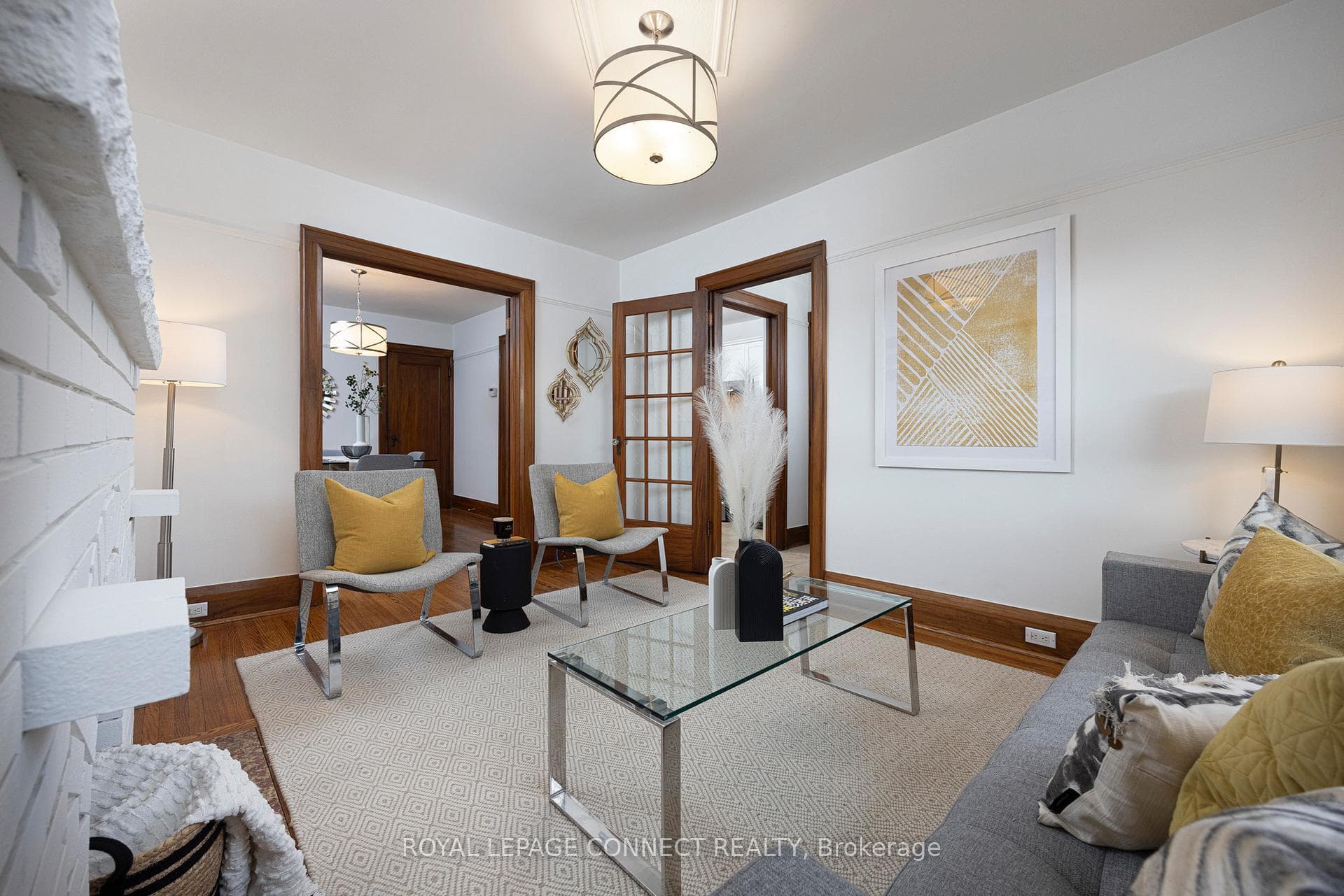 528 Jane Street photo 9