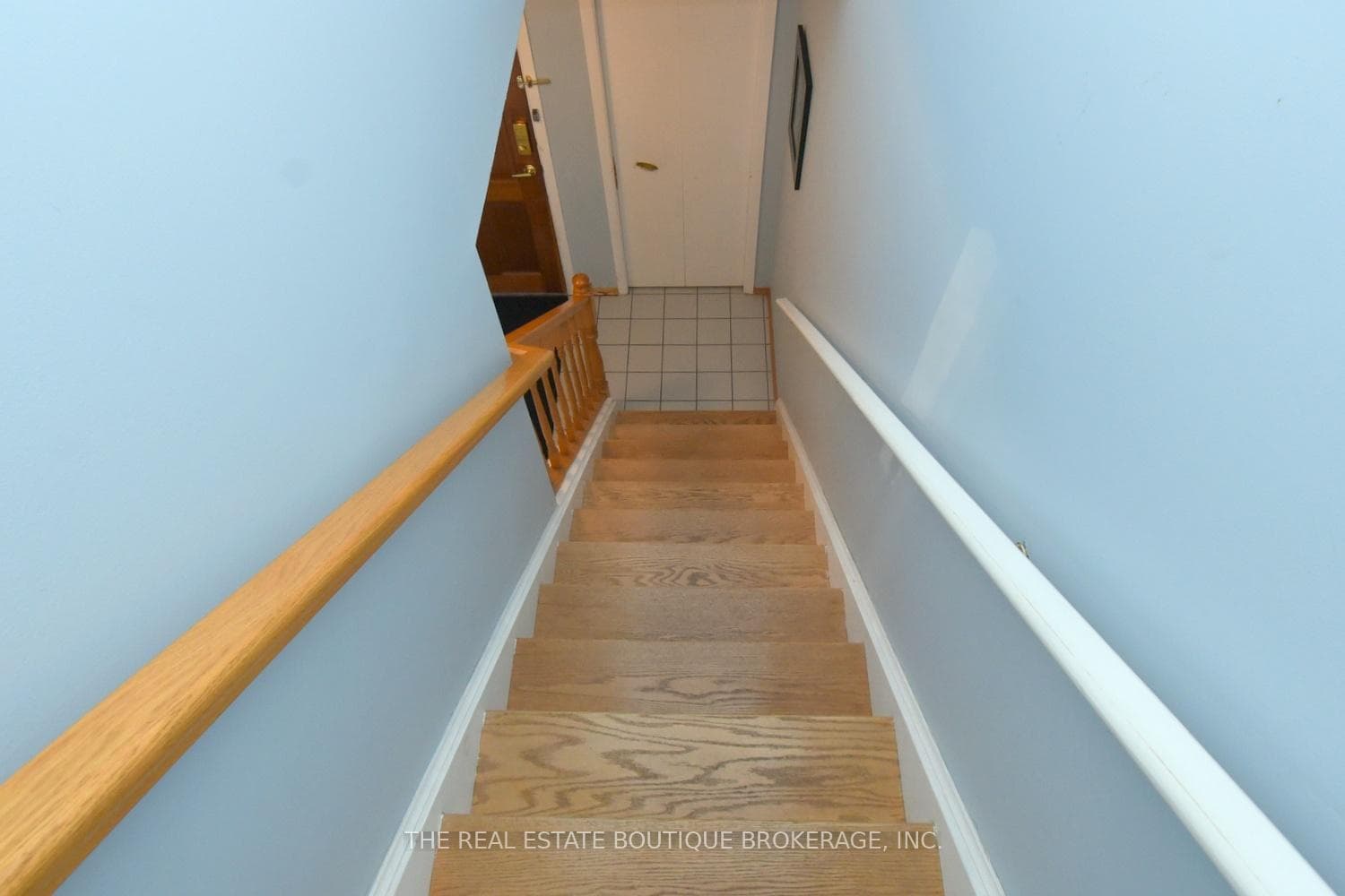 Staircase leading to upper level