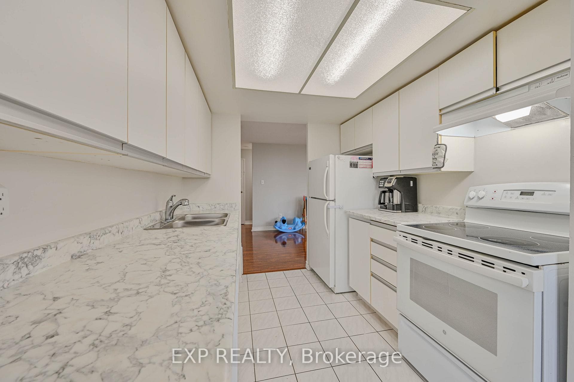 5 Rowntree Road Unit 201 photo 17