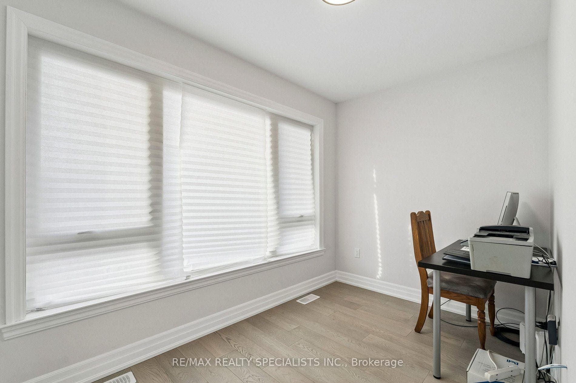 44 Albert Street photo 19