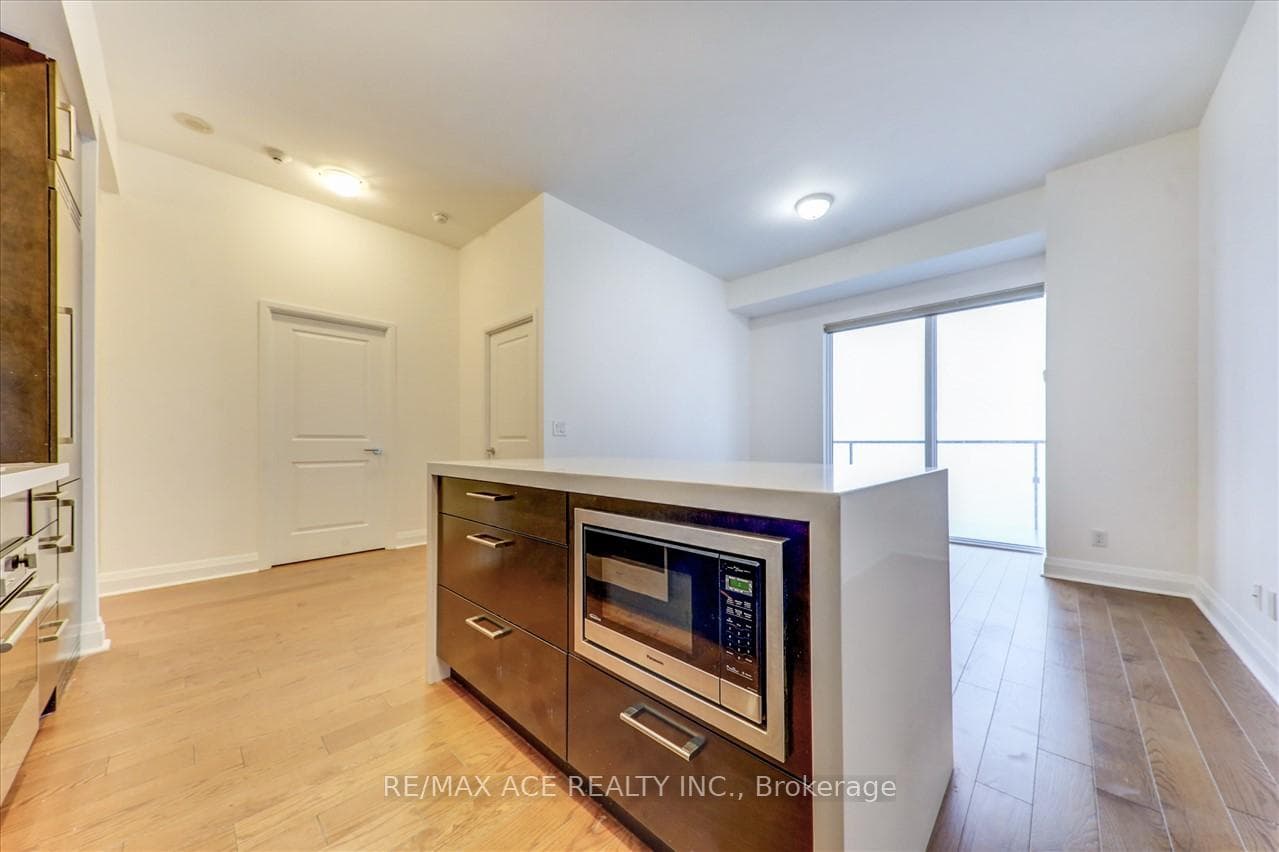 65 St Mary Street Unit 4209 photo 5