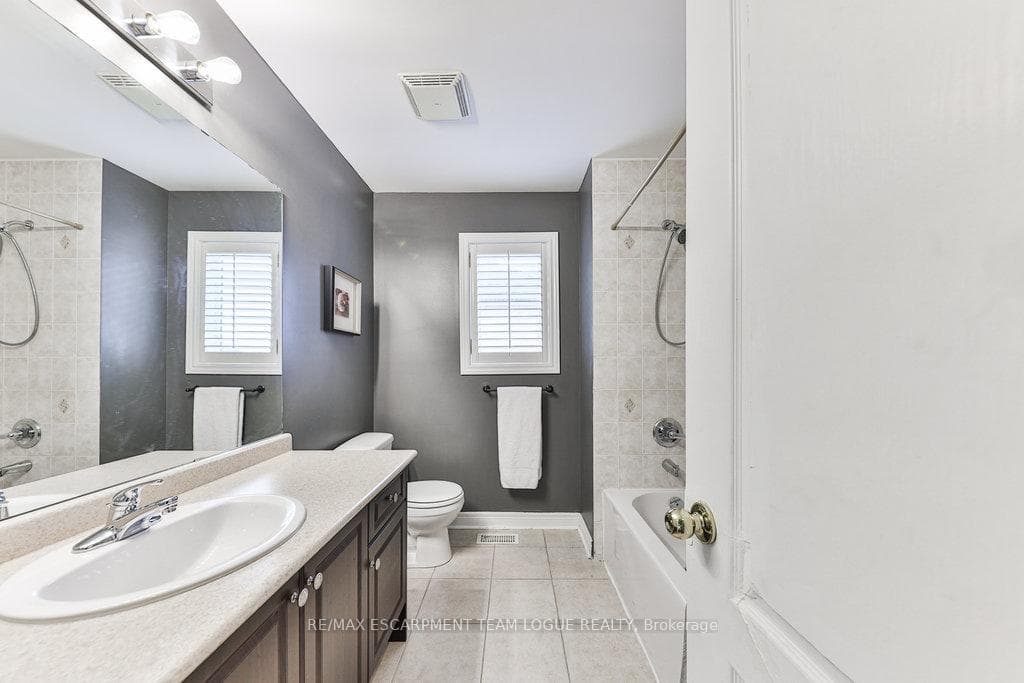 4415 Millcroft Park Drive photo 27