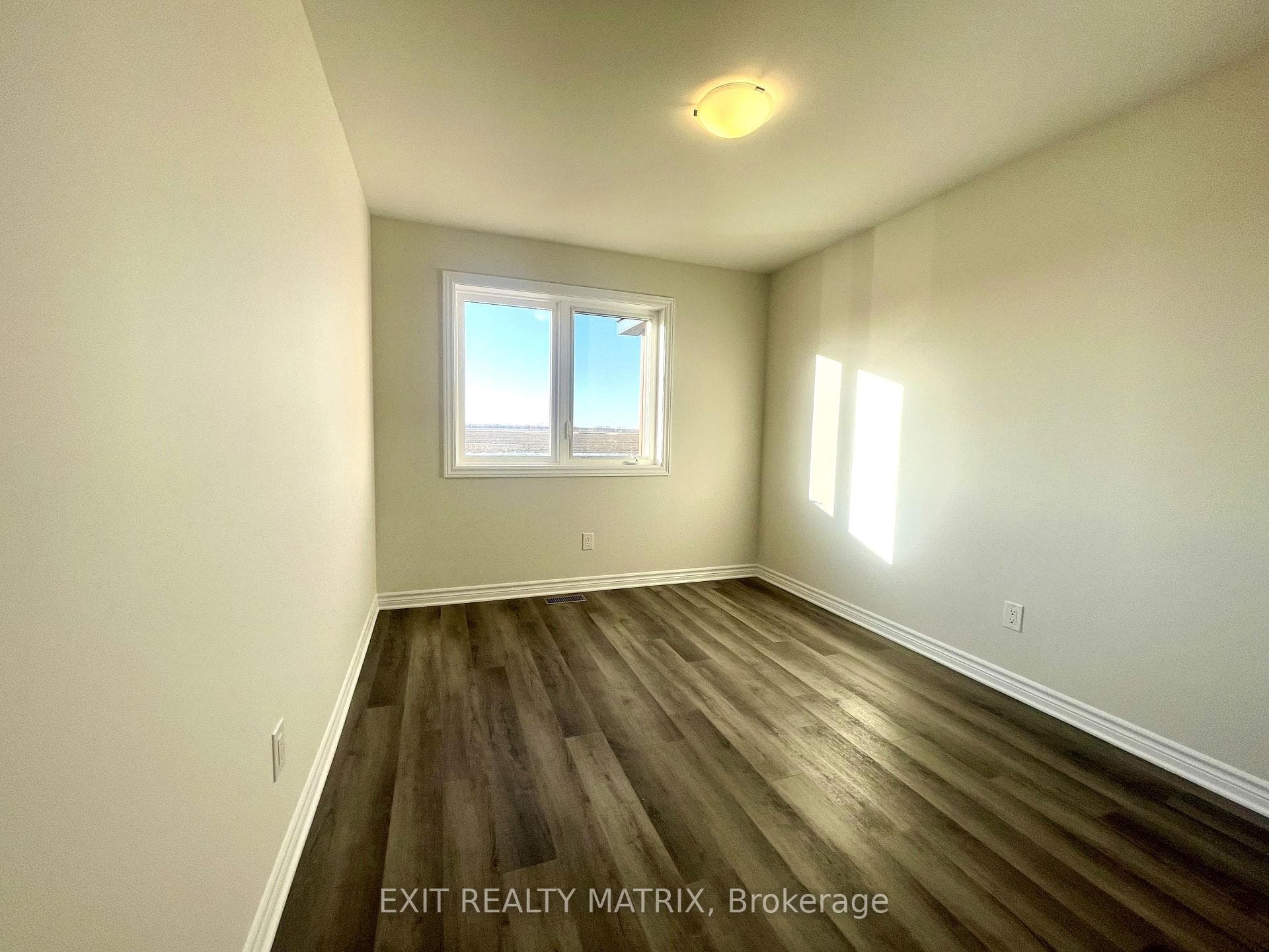 315 Labelle Street photo 13