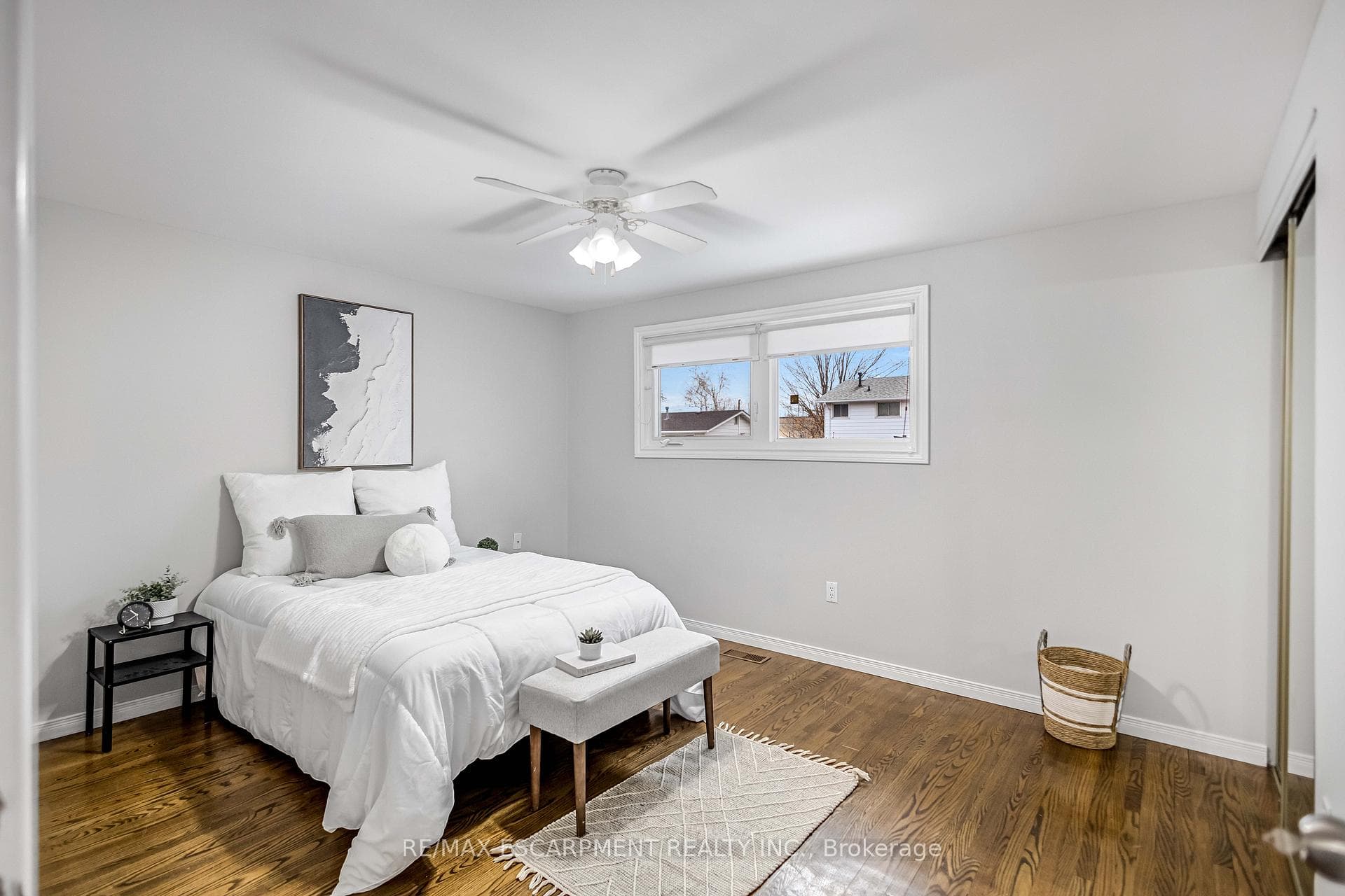 85 Ranchdale Drive photo 17