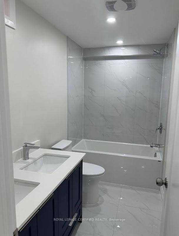 3881 Skyview Street photo 8
