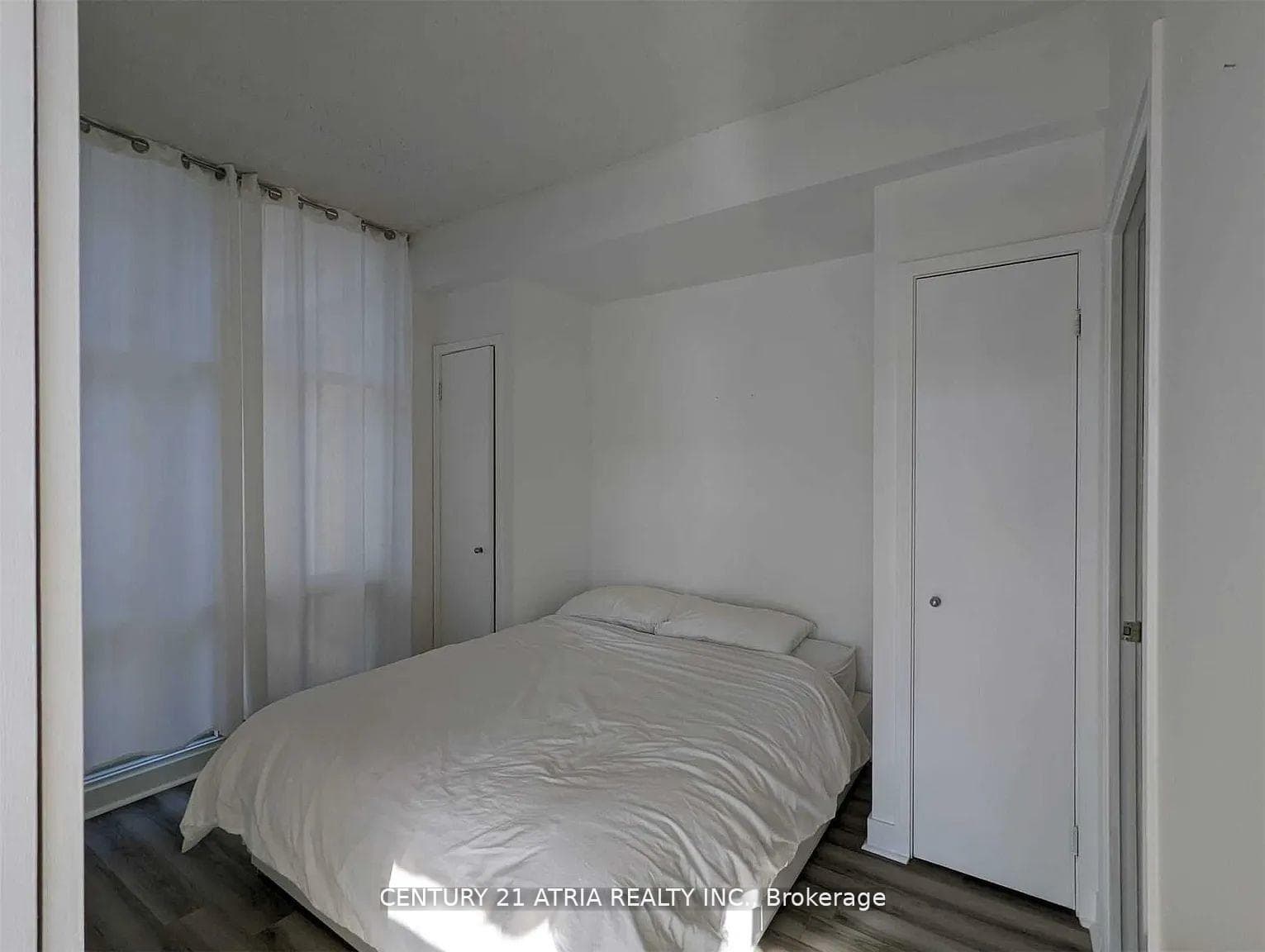 9 Spadina Avenue Unit 511 photo 7