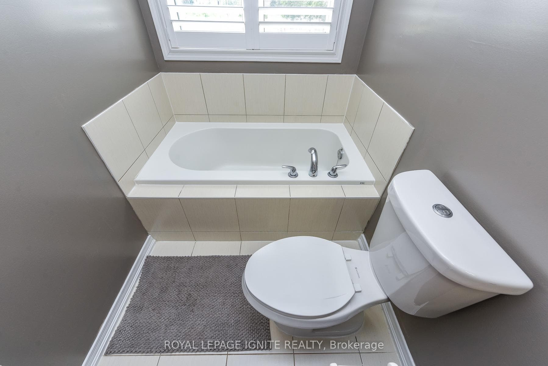 52 Harpreet Circle photo 40