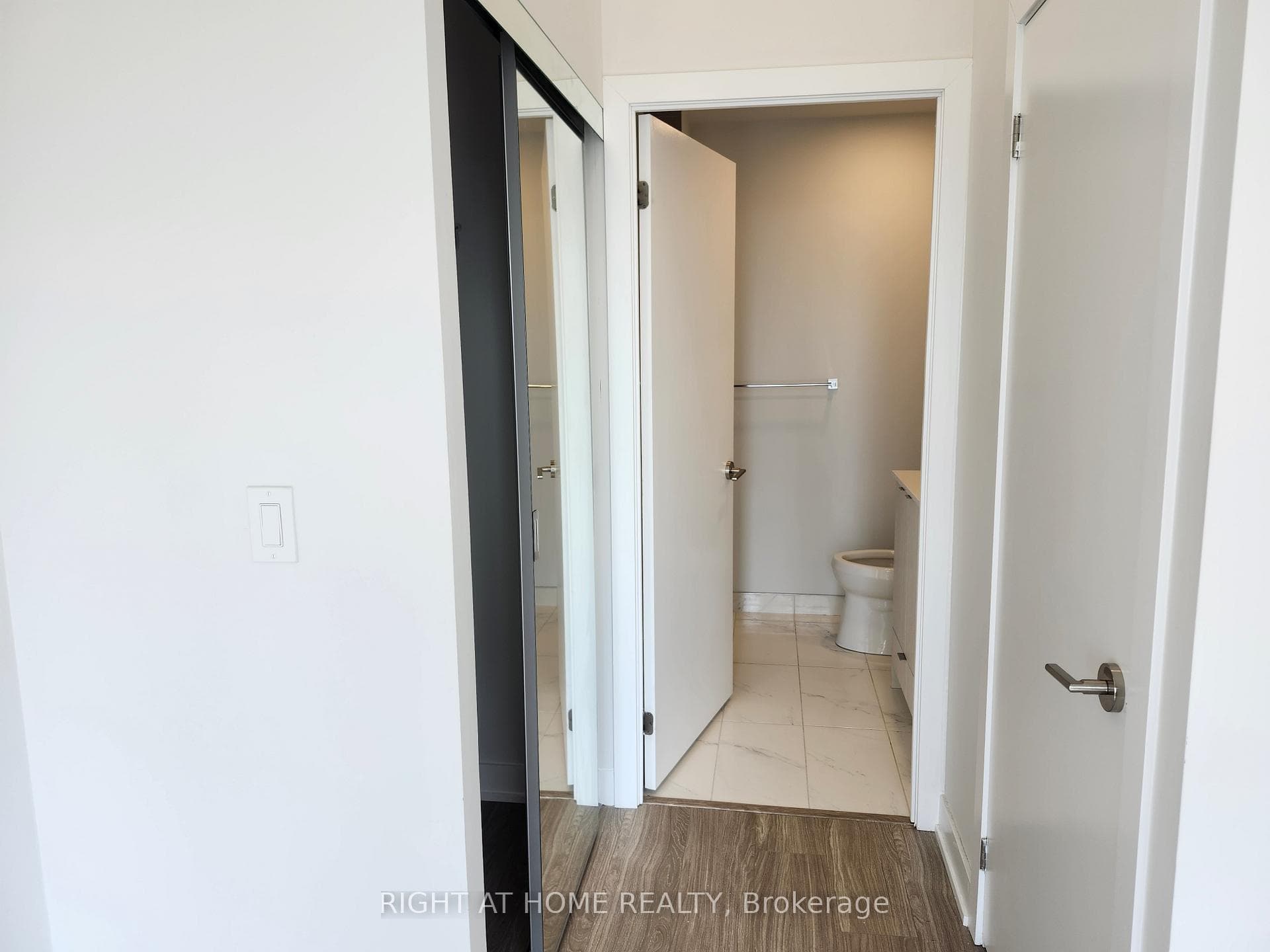 4130 Parkside Villge Drive Unit 906 photo 24