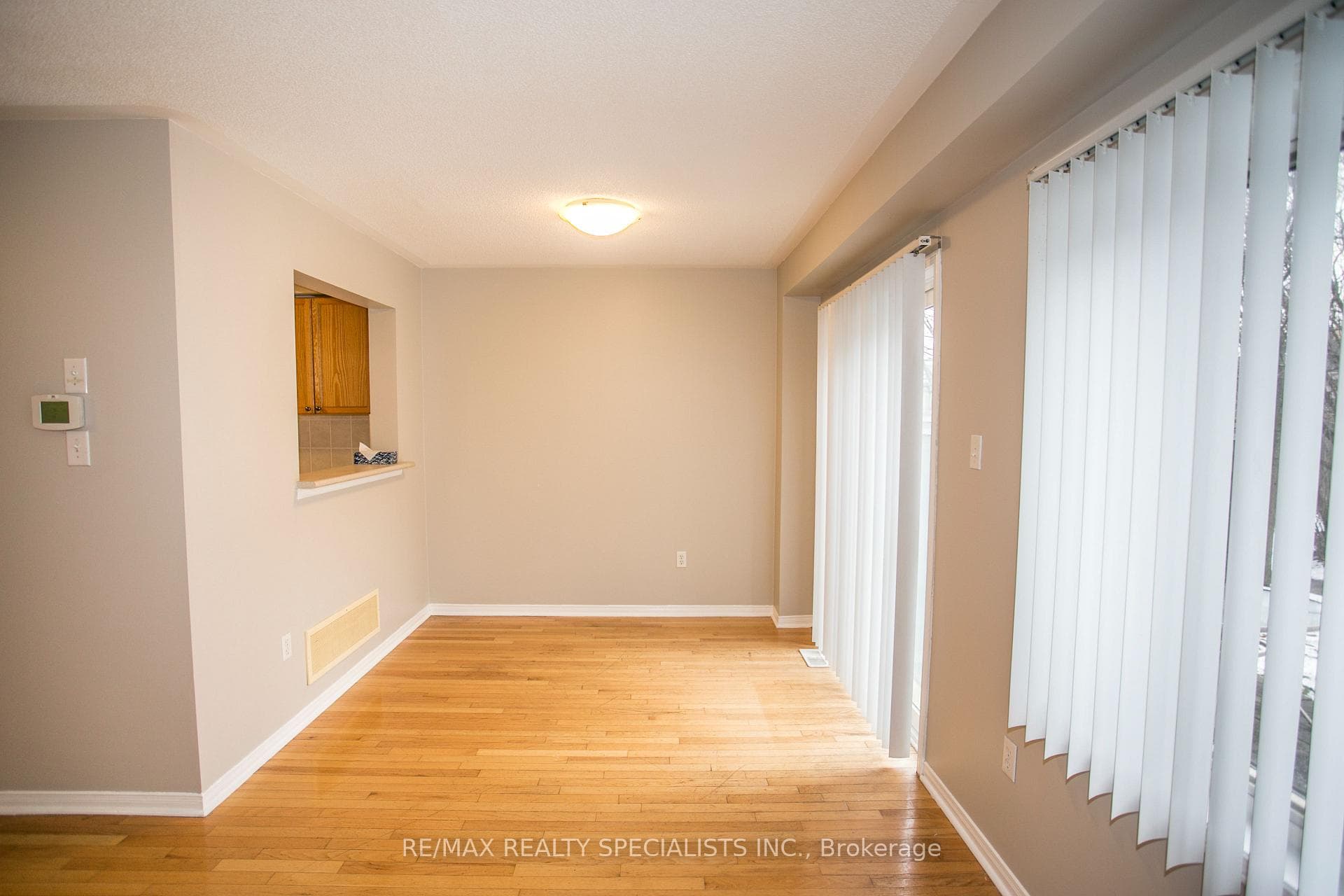 98 Joymar Drive photo 14