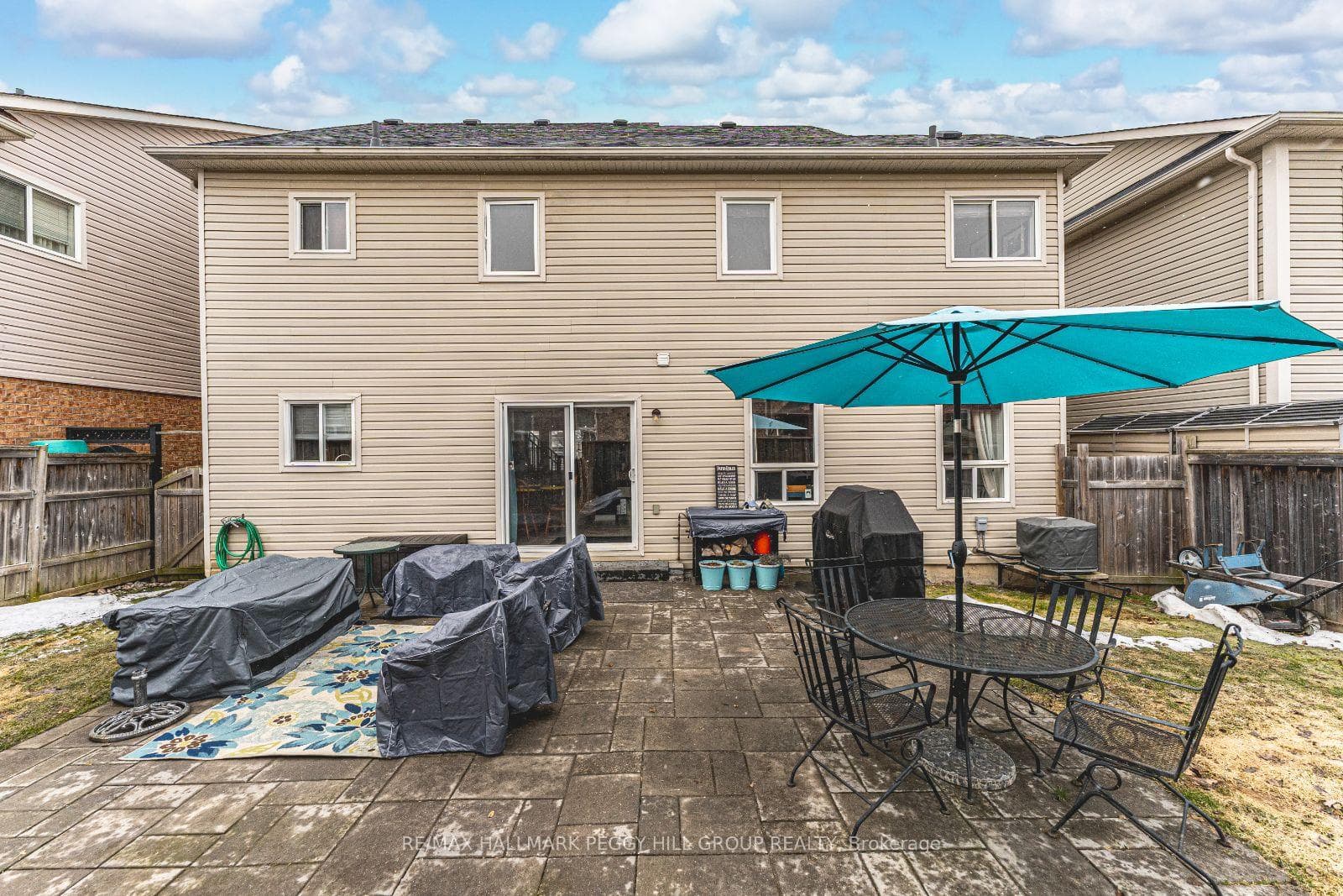 51 Maple Crown Terrace photo 14