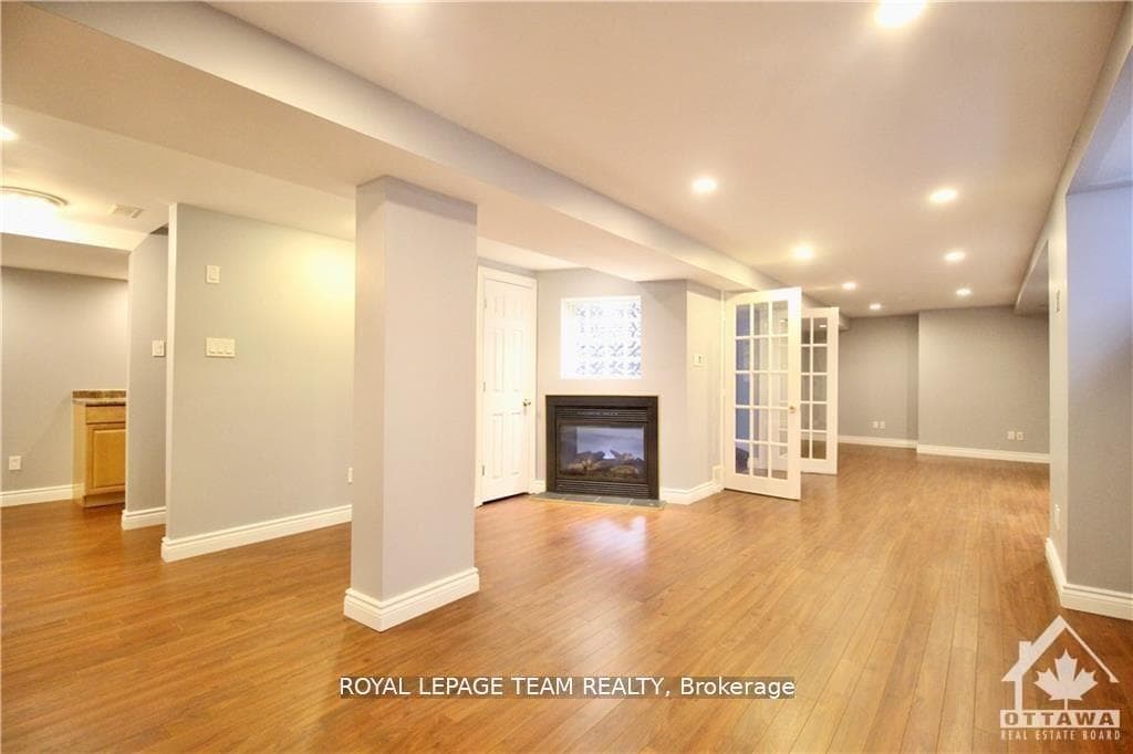 135 STONEWAY Drive photo 25