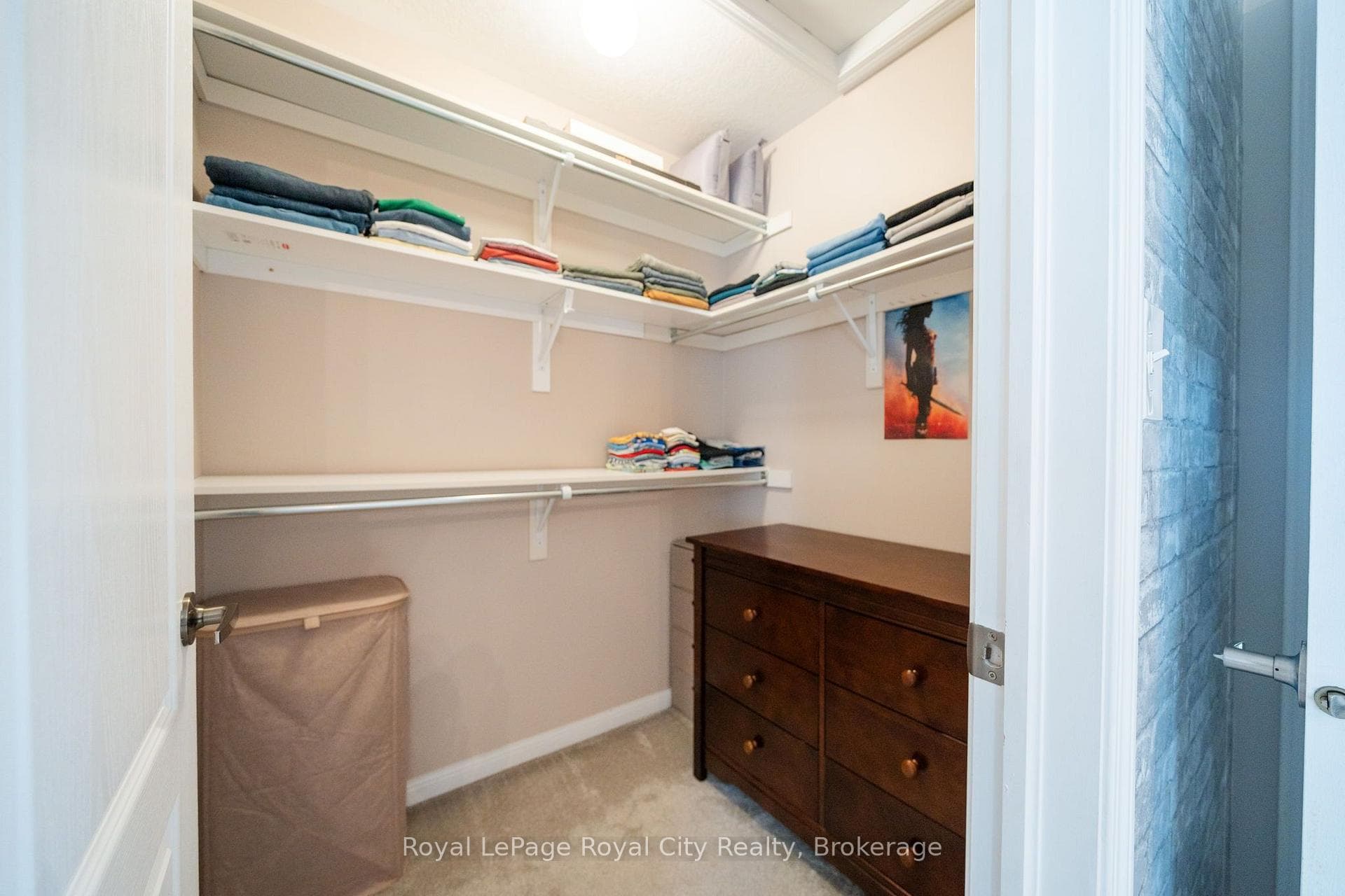 66 Horton Walk photo 35