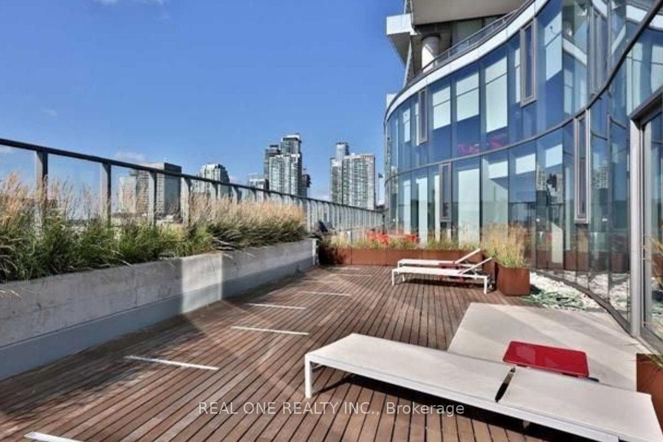 3 Market Street Unit 210 photo 27