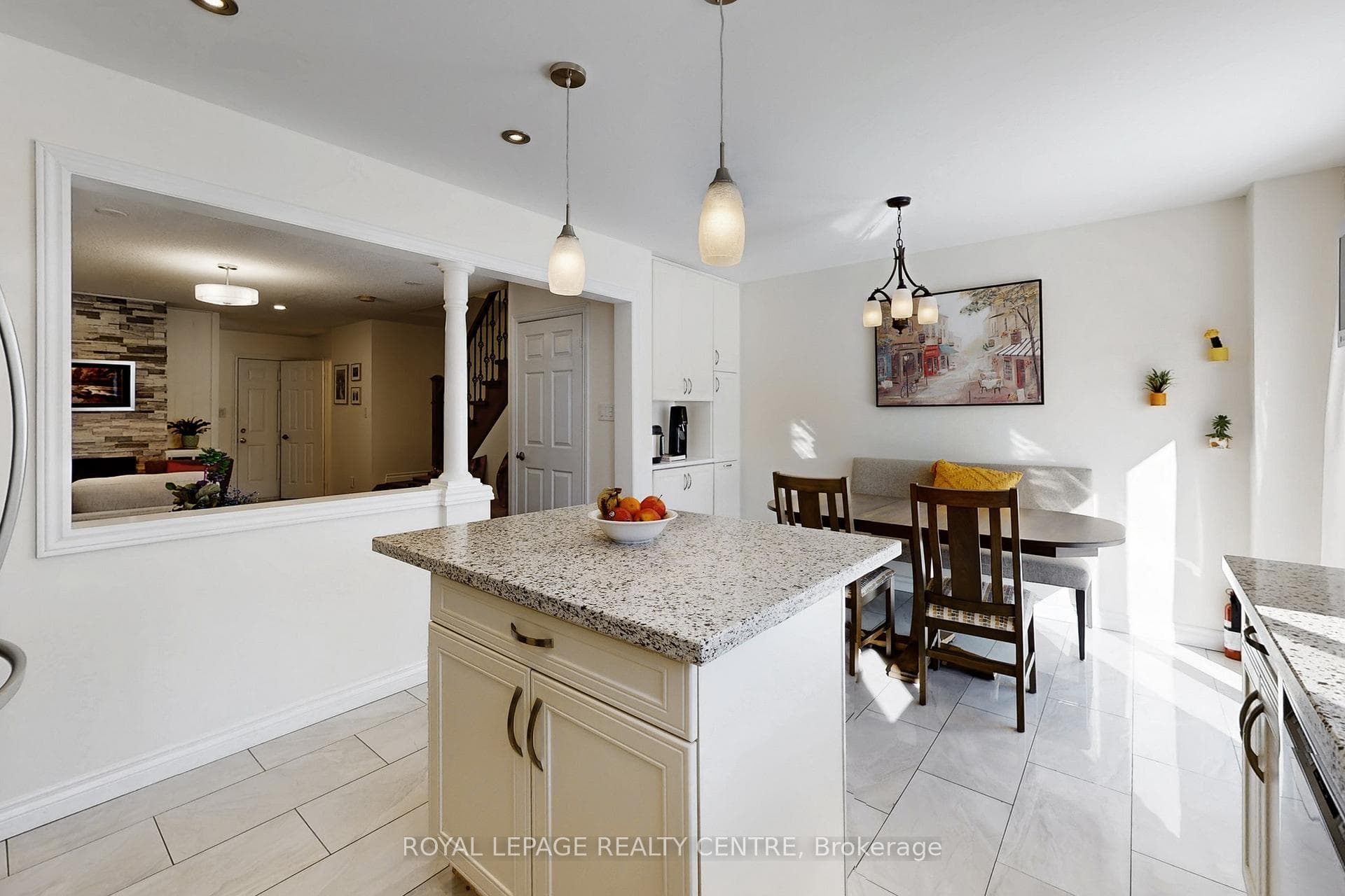 3794 Foxborough Trail photo 11