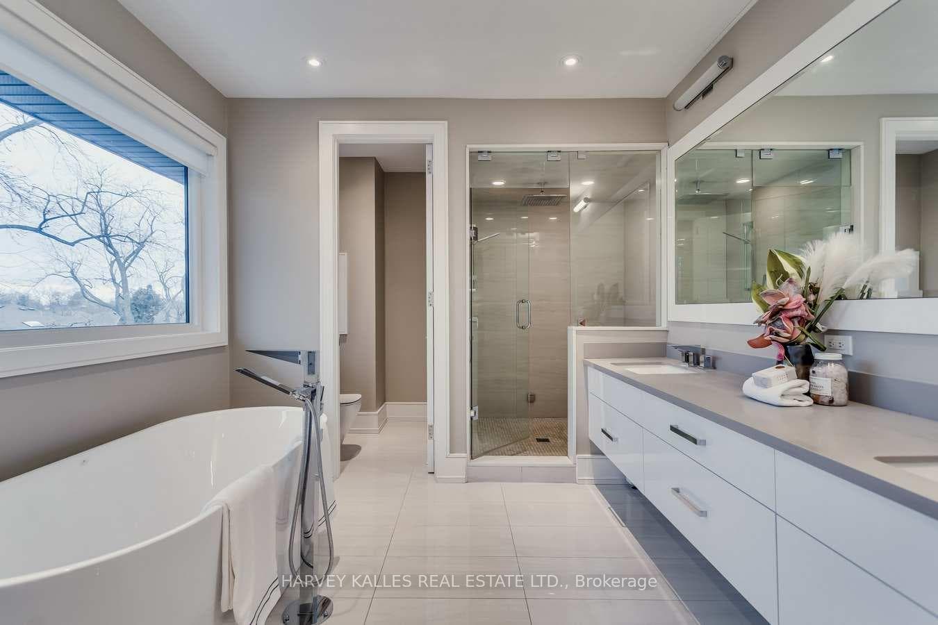 476 Deloraine Avenue photo 26