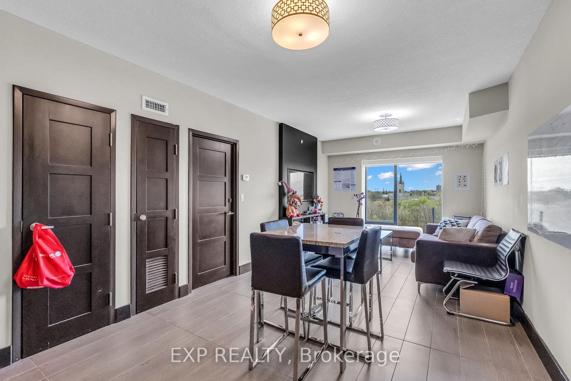 1107 Richmond Street Unit 1107 photo 3