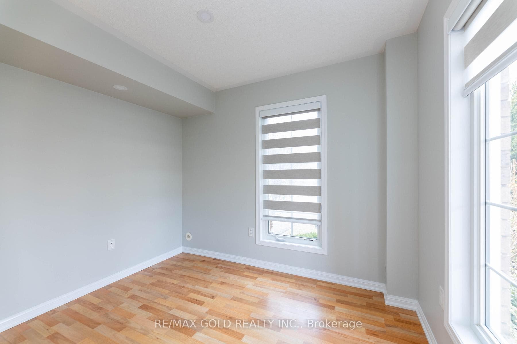 909 Hasselfeldt Heights photo 6
