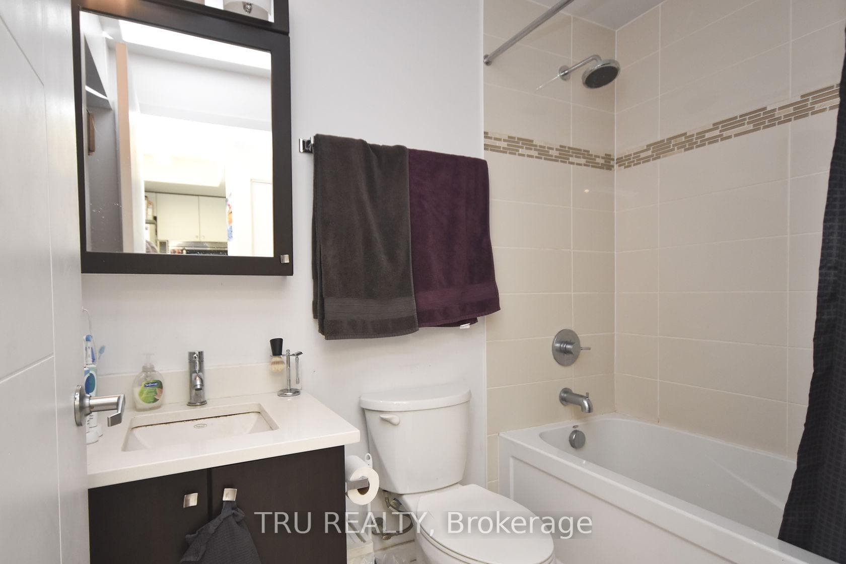 179 Metcalfe Street Unit 1110 photo 19