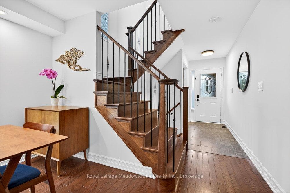 658 Porter Way photo 23