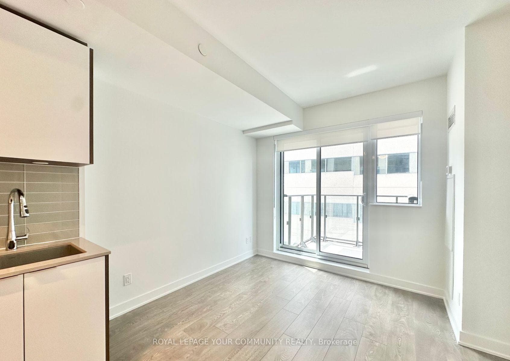 543 Richmond Street Unit 1028 photo 7