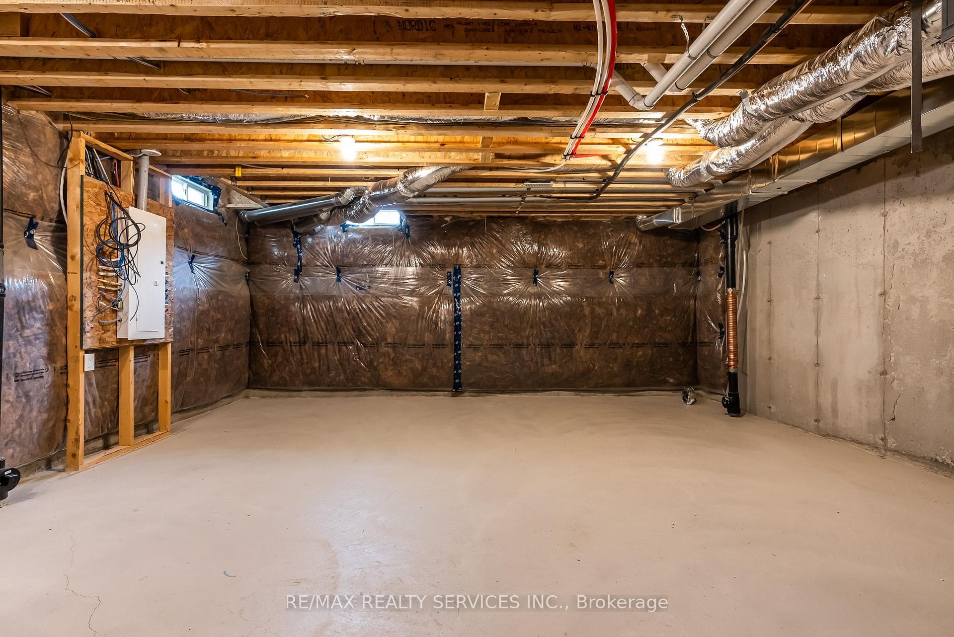 87 Prest Way photo 42