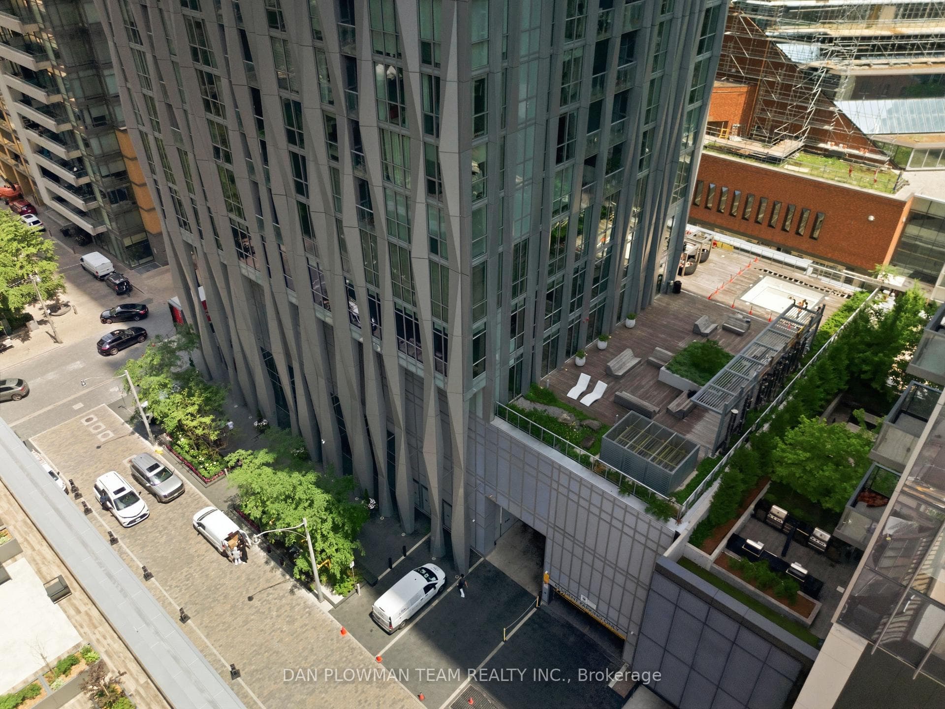 1 Yorkville Avenue Unit 901 photo 27