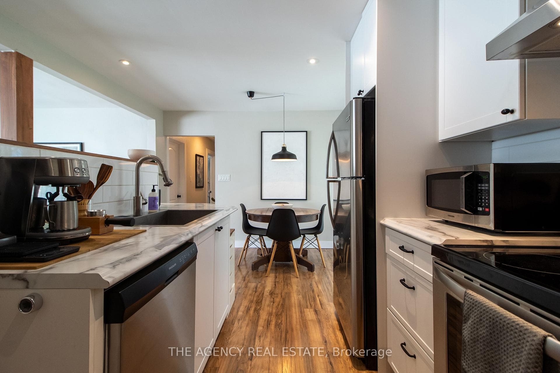352 Reynolds Road photo 12