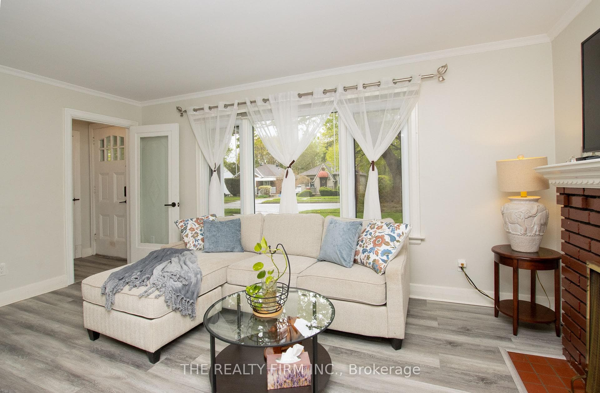 1319 Wilton Avenue photo 6
