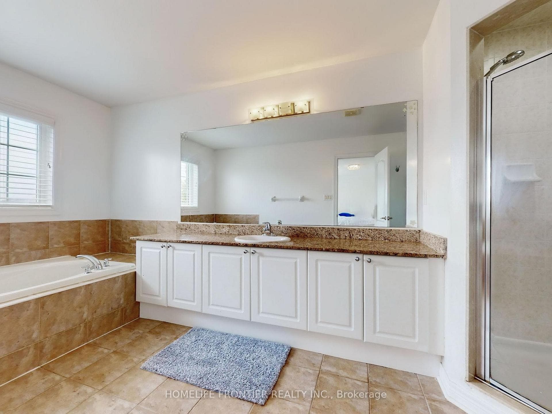 245 Knapton Drive photo 23