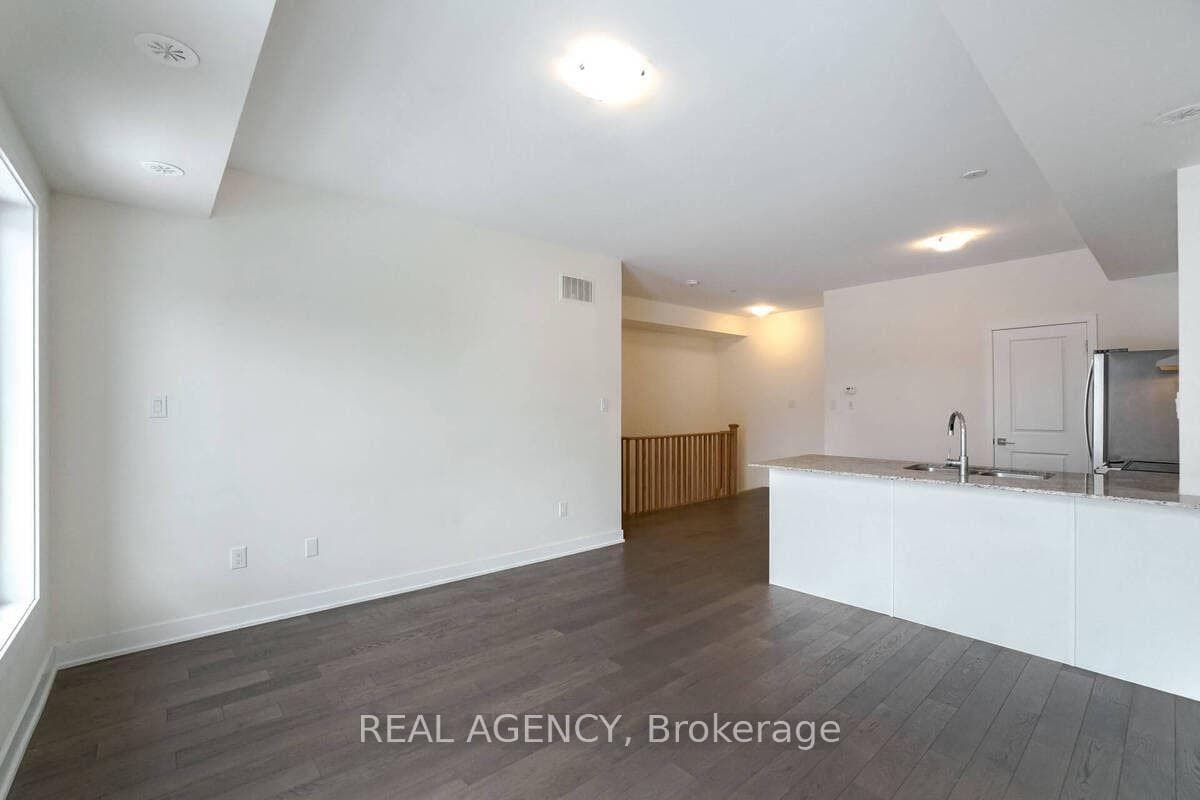 39 John Perkins Bull Drive Unit 15 photo 10