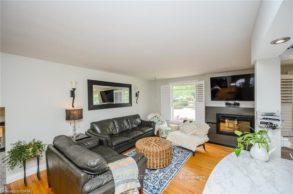 551 Chamberlain Road Unit UPPER photo 6