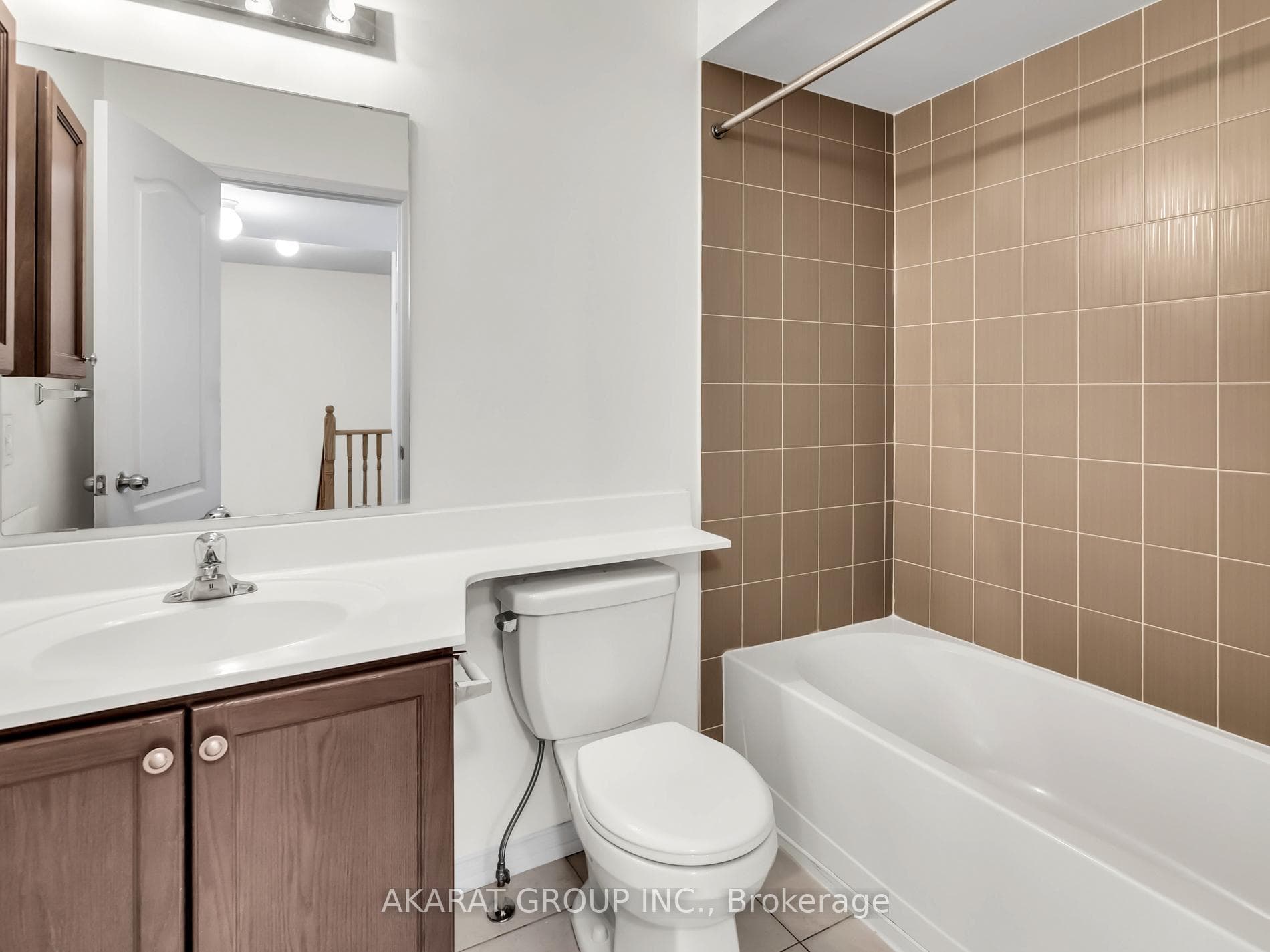 2500 Post Road Unit 16 photo 14