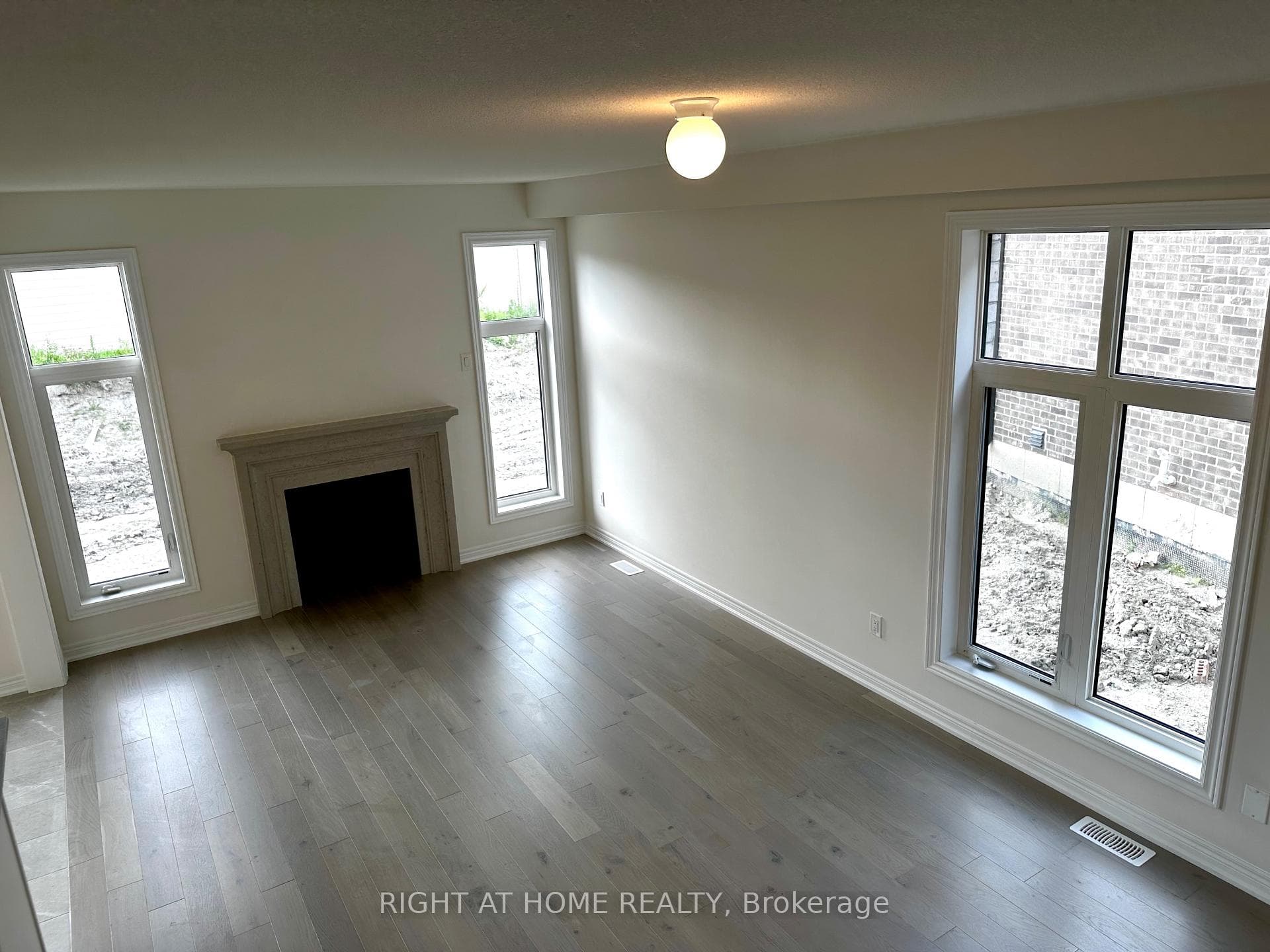 1370 DAVIS LOOP Circle photo 23
