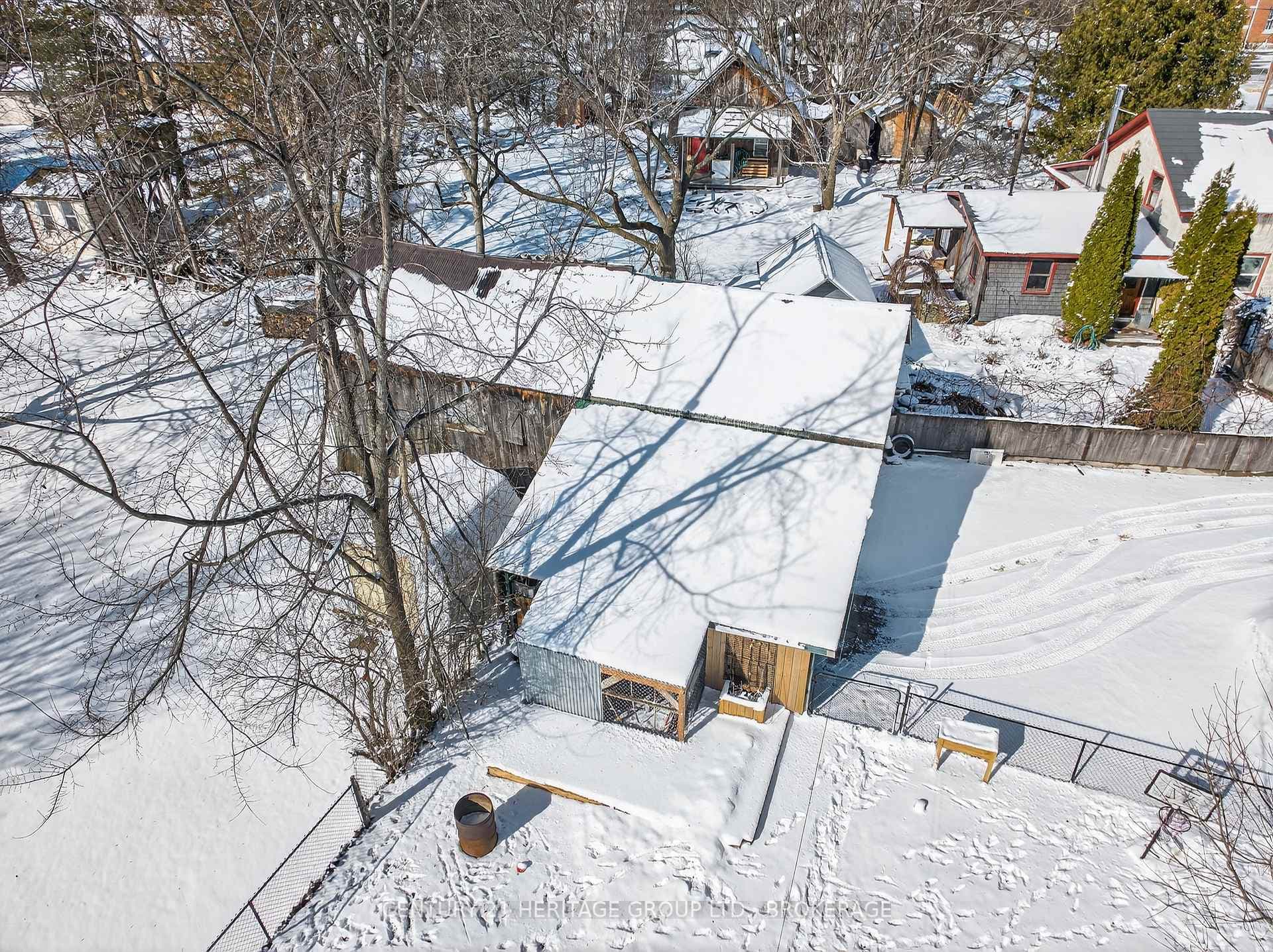 4089 Perth Road photo 7