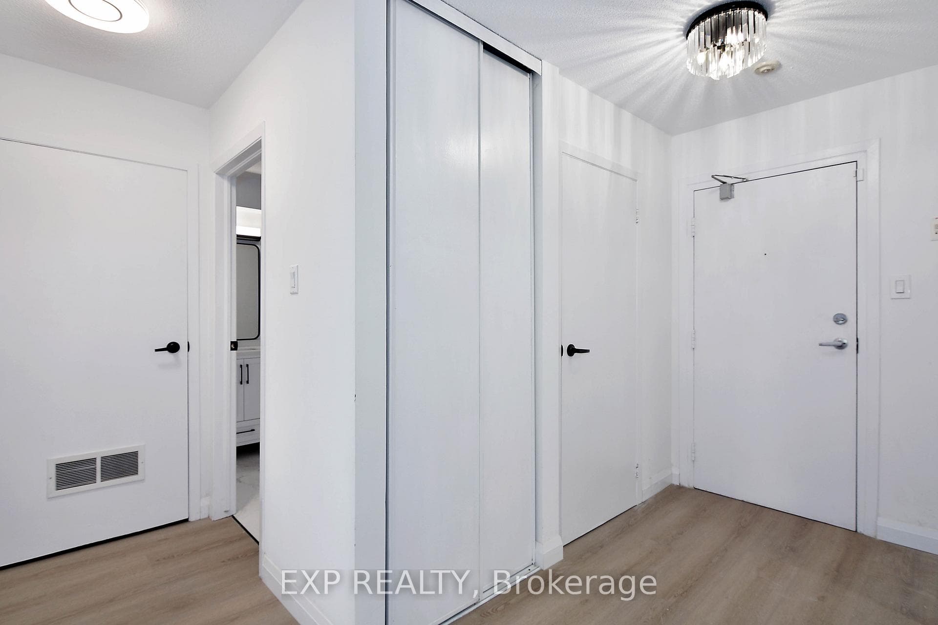 144 Conway Drive Unit 57 photo 4