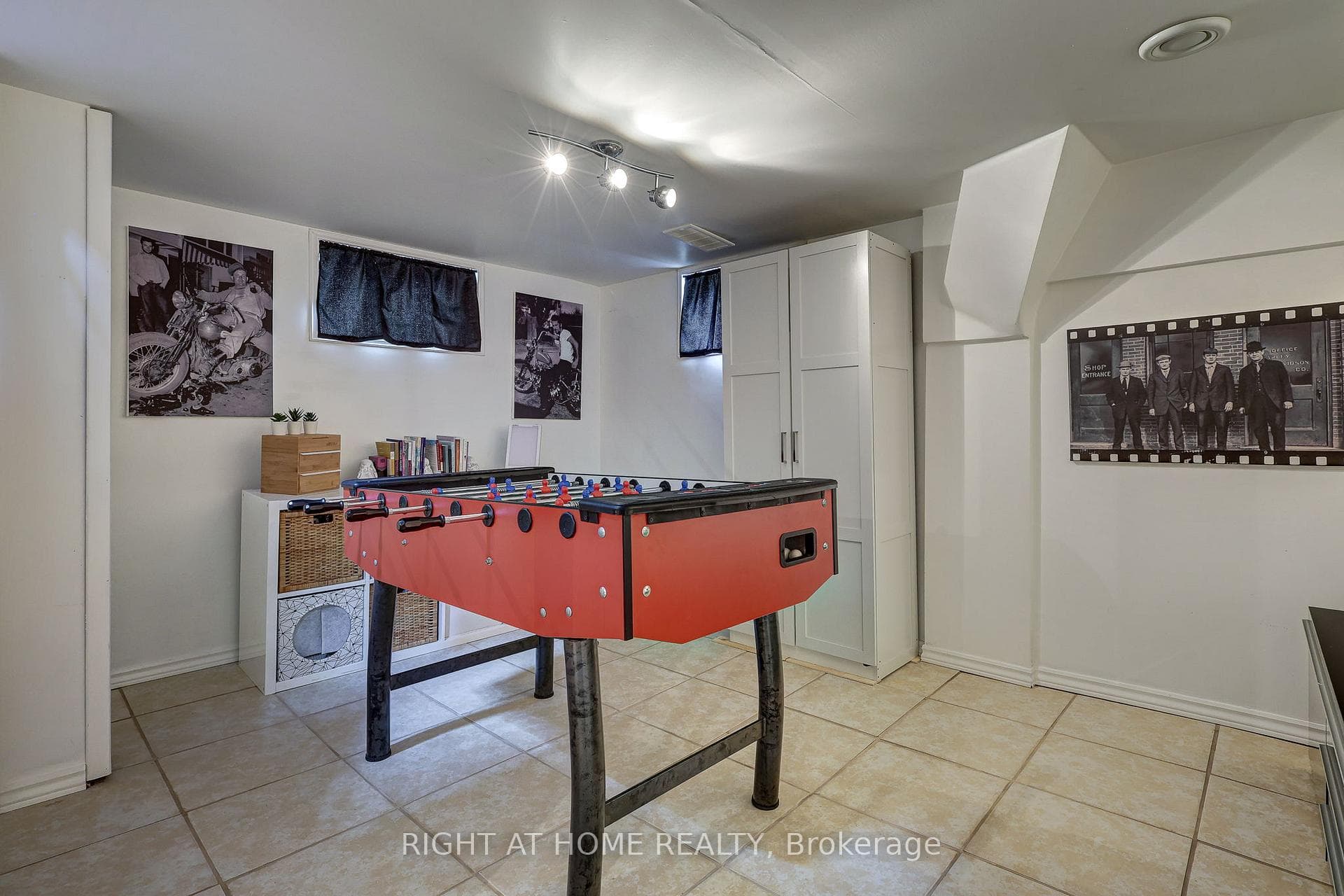483 Clarke Road photo 22