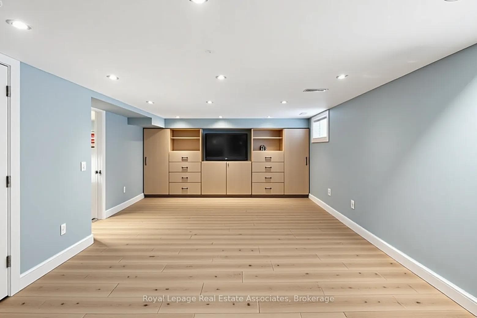 54 Frederick Street photo 17