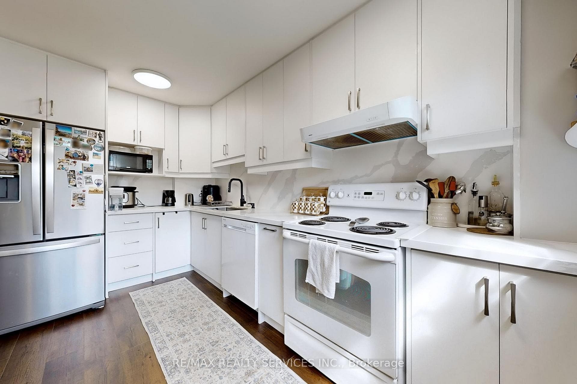 321 Blackthorn Street Unit 42 photo 11