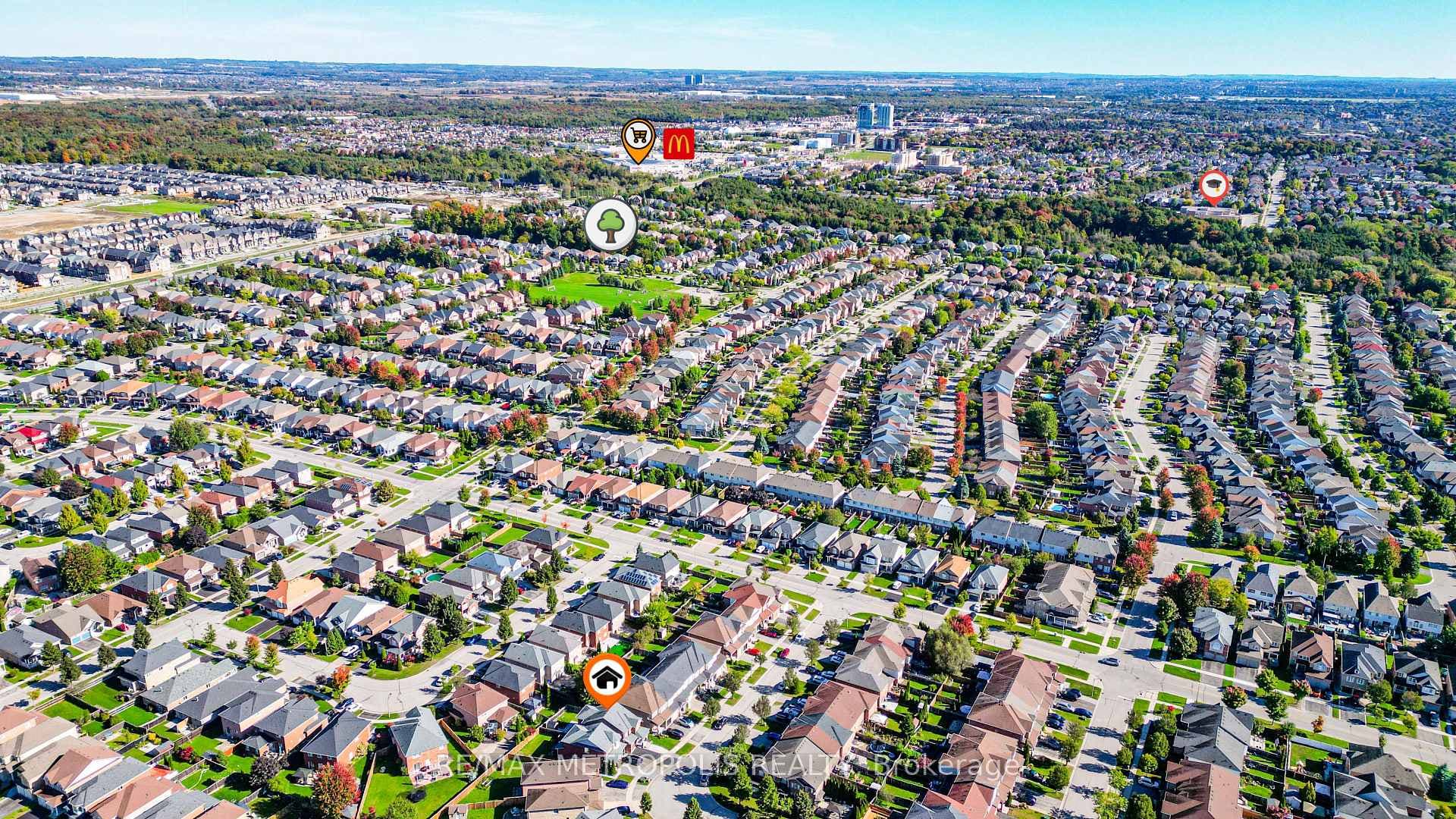 65 Presley Crescent photo 36