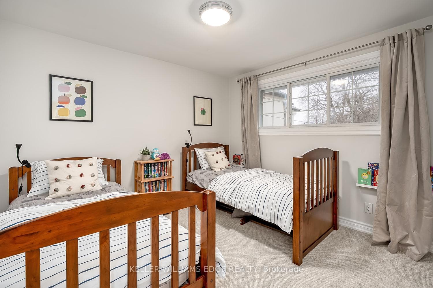 289 BELVENIA Road photo 26