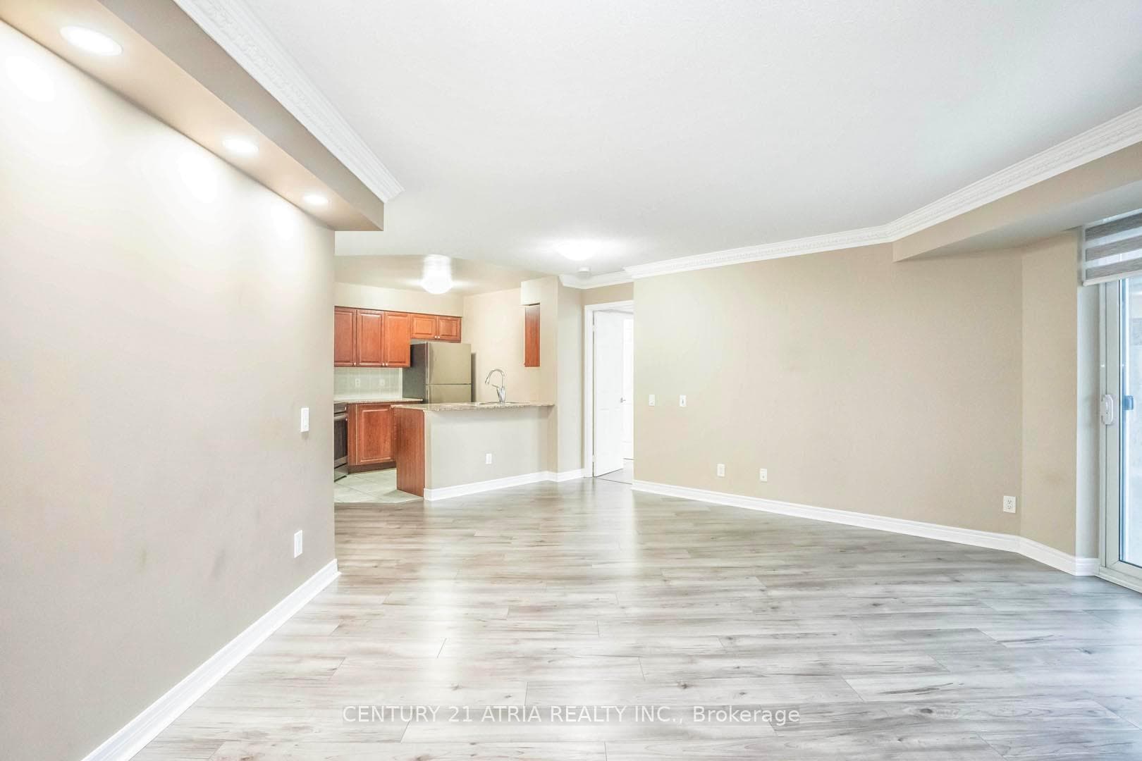 83 Borough Drive Unit 1211 photo 5