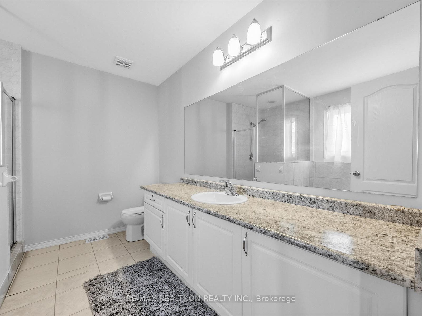 2571 Kentucky Derby Way photo 24