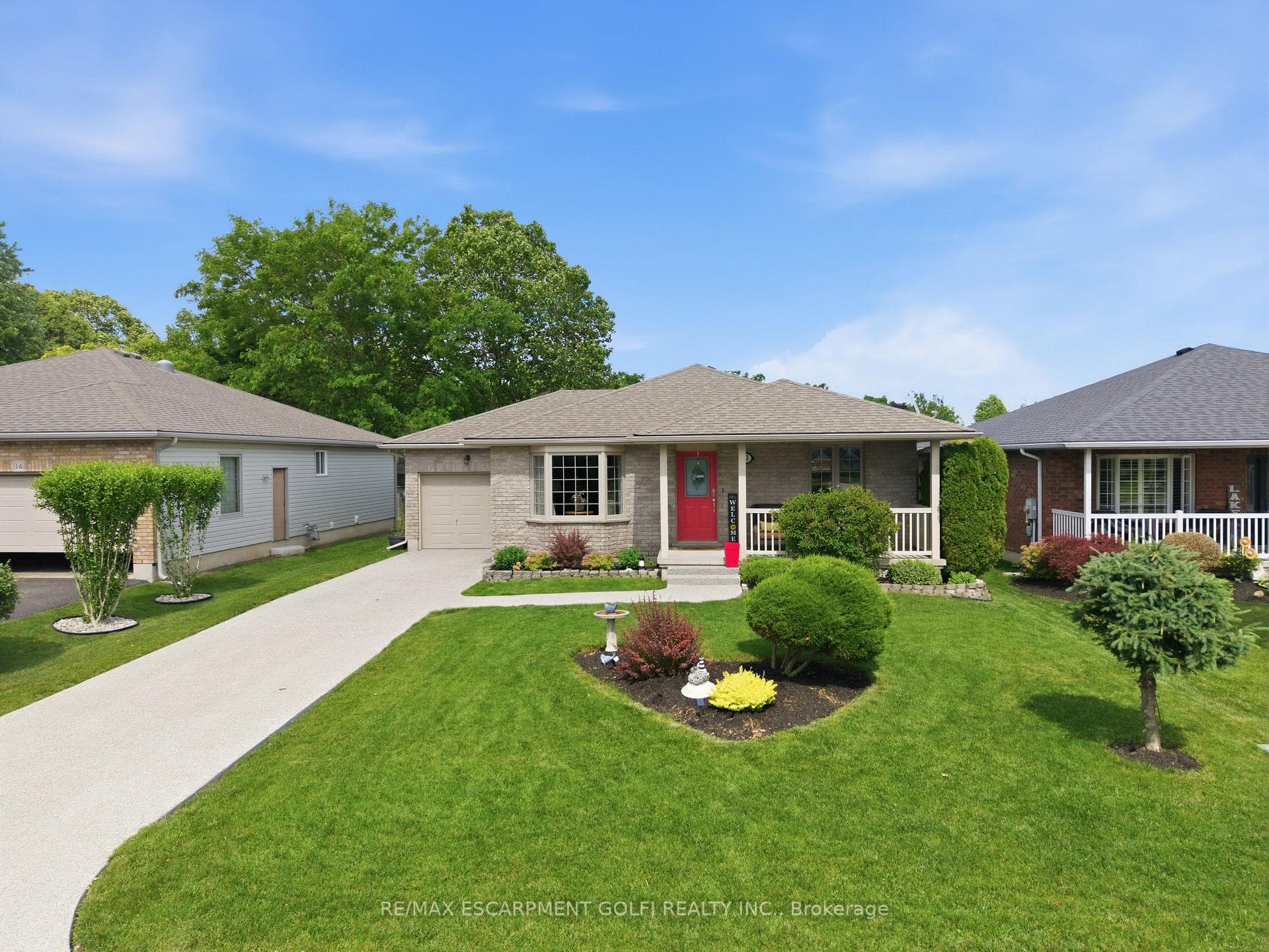 12 Schneider Drive photo 35