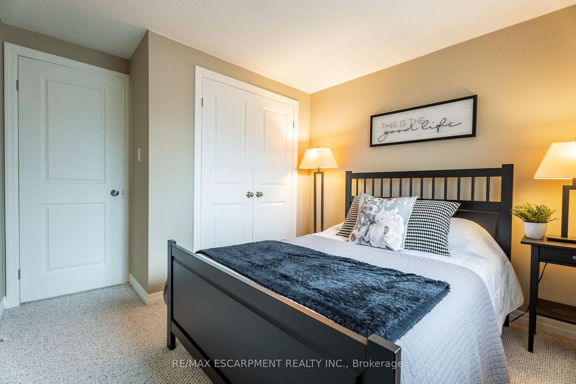 43 Brantwood Park Road photo 21