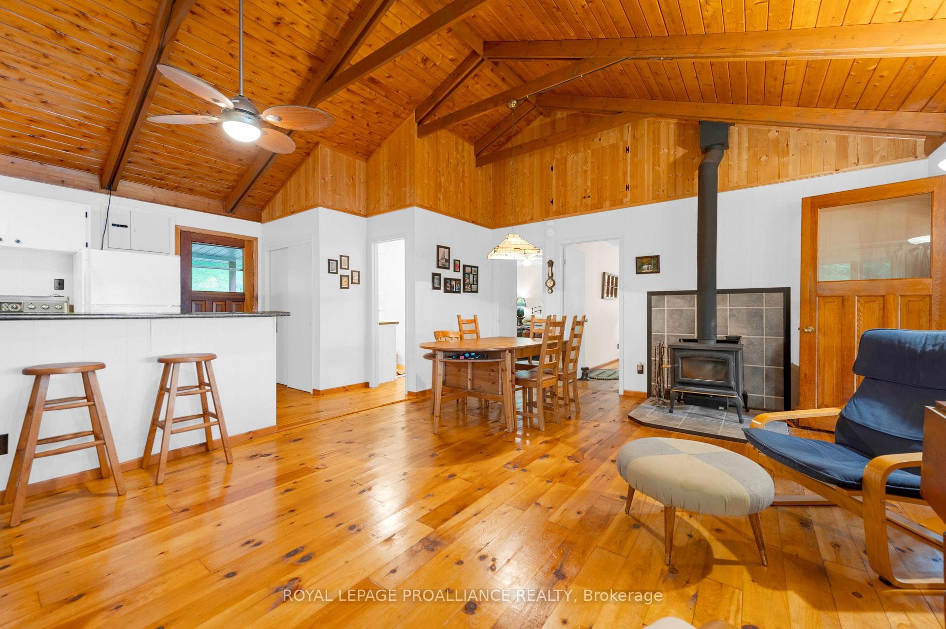 1087 Krings Lane photo 13
