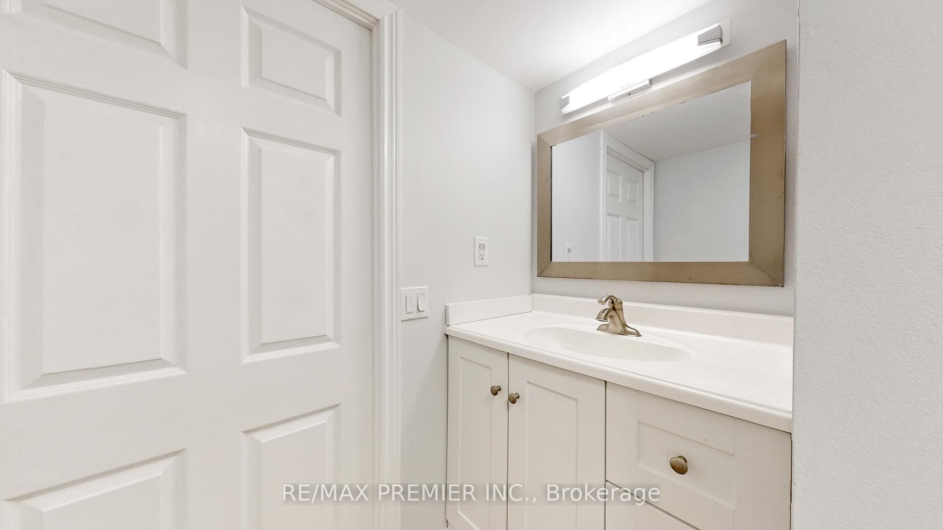 113 Solway Avenue photo 34